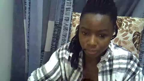 Snapshot of horny_baddie18 chatting on 26, 3, 2026 Leila online show from 26, 3, 2026