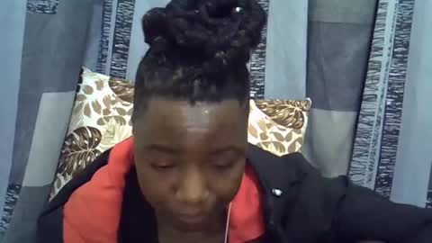 Snapshot of horny_baddie18 chatting on 5, 4, 2026 Leila online show from 5, 4, 2026