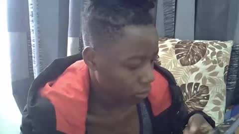 Snapshot of horny_baddie18 chatting on 10, 4, 2026 Leila online show from 10, 4, 2026