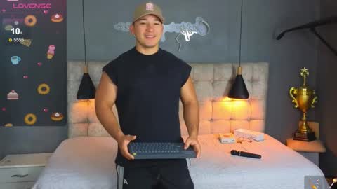 horny_nick18 online show from 6, 1, 2026