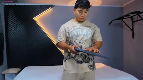 horny_nick18 online show from 2, 5, 2026