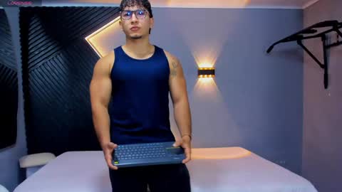 horny_nick18 online show from 4, 5, 2026