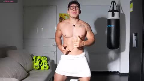 horny_nick18 online show from 21, 7, 2026