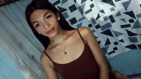 Snapshot of horny_rhiana chatting on 23, 3, 2026 Rhiana online show from 23, 3, 2026