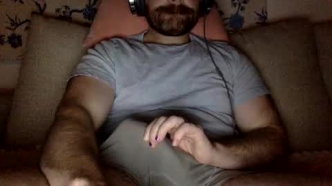 Snapshot of horny_thick_cock chatting on 25, 9, 2025 horny_thick_cock online show from 25, 9, 2025