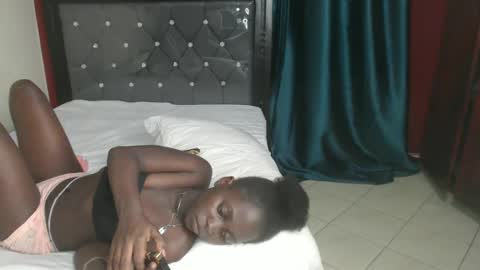 Bella online show from 18, 1, 2025