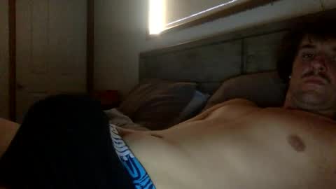 Snapshot of hornyboi186 chatting on 19, 11, 2025 hornyboi186 online show from 19, 11, 2025