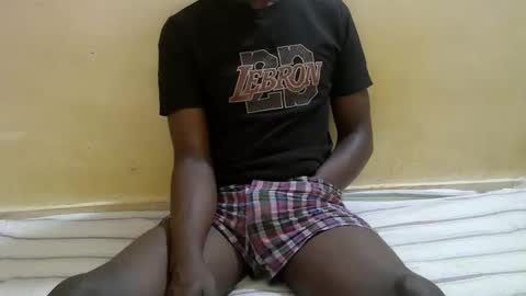 hornyboy9102003 online show from 22, 2, 2026