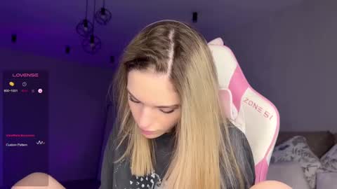 Sonya online show from 3, 3, 2025