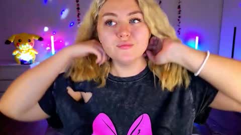 HornyCakee online show from 22, 9, 2025