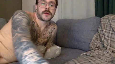 hornycouple0102 online show from 2, 4, 2026
