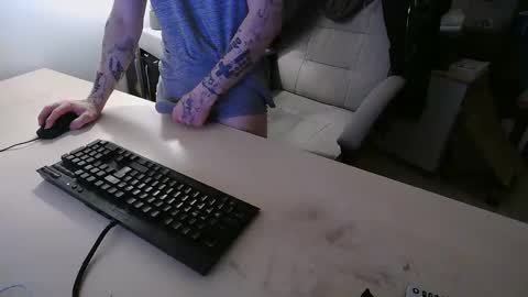 hornyfitboy24 online show from 17, 5, 2026