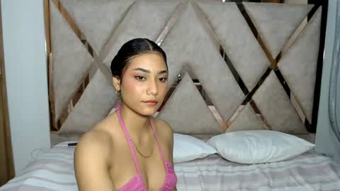 hornygirl_20000 online show from 25, 7, 2026