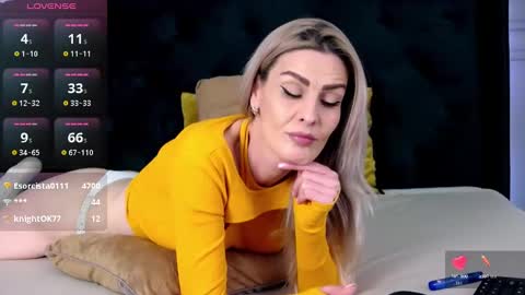 Snapshot of hornygirllx chatting on 10, 2, 2025 AshlineKatte online show from 10, 2, 2025