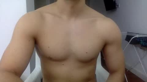 hornyspaniard93 online show from 22, 3, 2026