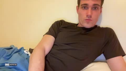 hornytwunk01 online show from 15, 4, 2026