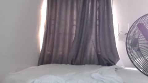 hornyxbum online show from 25, 7, 2026