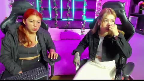 Snapshot of hornyy_mom chatting on 21, 1, 2025 hornyy mom online show from 21, 1, 2025