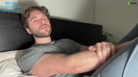 Snapshot of hot8pack01 chatting on 20, 1, 2025 Edward aka Wolf online show from 20, 1, 2025