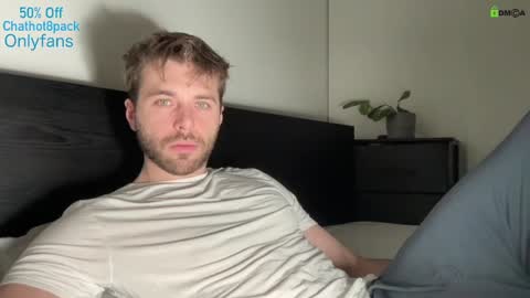 Snapshot of hot8pack01 chatting on 10, 2, 2025 Edward aka Wolf online show from 10, 2, 2025