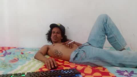 Snapshot of hot_and_complacent chatting on 6, 1, 2025 Private open online show from 6, 1, 2025