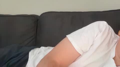 hot_boy_dutch online show from 4, 3, 2025