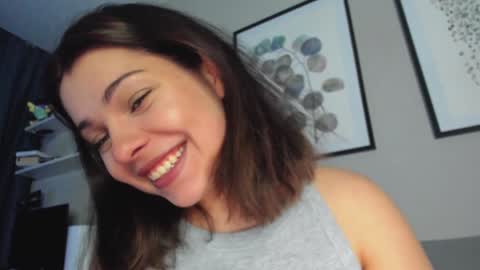 LiluCaroline online show from 28, 12, 2024