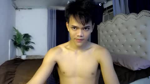 hot_fucker_ online show from 21, 12, 2025