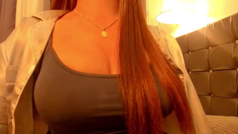 Snapshot of hot_fucking_lee chatting on 9, 3, 2026 kelly lee online show from 9, 3, 2026