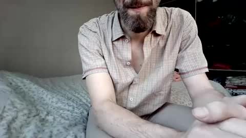 Daddy online show from 16, 4, 2026