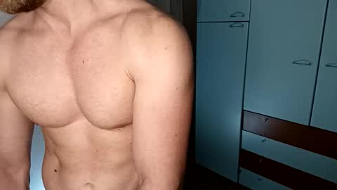 hot_italianboy online show from 27, 5, 2026