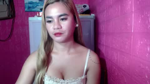 Jessy  online show from 6, 8, 2026