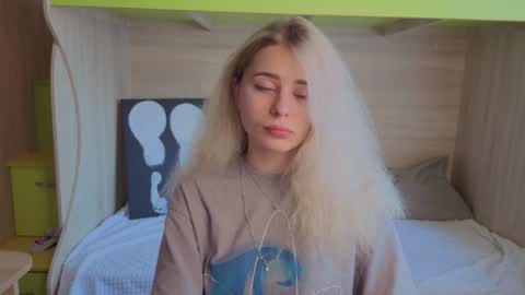hot_kittie_hot online show from 27, 7, 2026