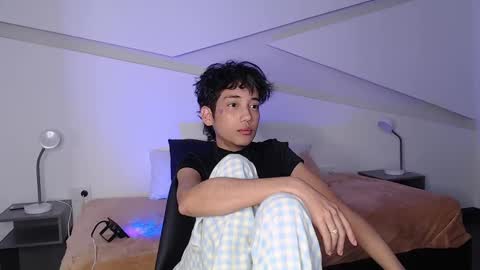 Alana online show from 2, 3, 2025