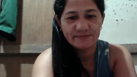 hotmama online show from 15, 2, 2025