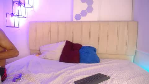 hot_people1 online show from 14, 11, 2025