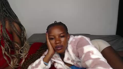 Hot petite online show from 3, 12, 2024