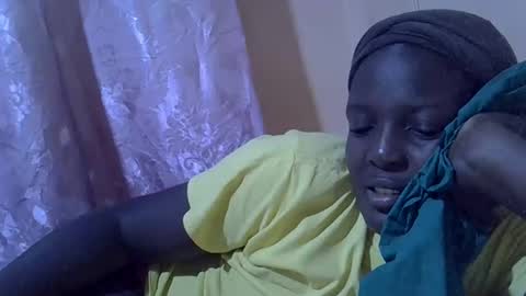 Snapshot of hot_raylah chatting on 31, 1, 2026 RAYLAH online show from 31, 1, 2026