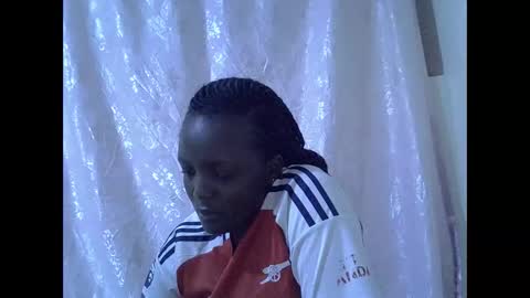 Snapshot of hot_raylah chatting on 17, 2, 2026 RAYLAH online show from 17, 2, 2026