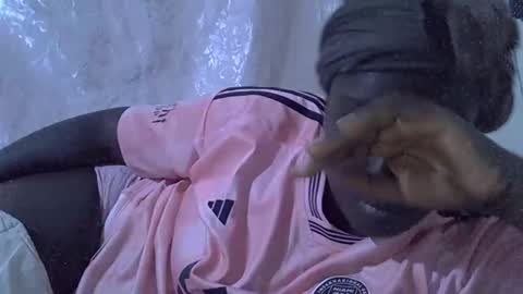 Snapshot of hot_raylah chatting on 18, 2, 2026 RAYLAH online show from 18, 2, 2026