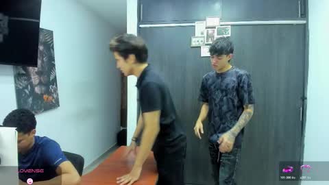 Snapshot of hot_sexmature chatting on 17, 1, 2026 Vanesa Oliver and Andrew online show from 17, 1, 2026