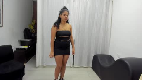 Snapshot of hot_sexmature chatting on 8, 4, 2026 Vanesa Oliver and Andrew online show from 8, 4, 2026