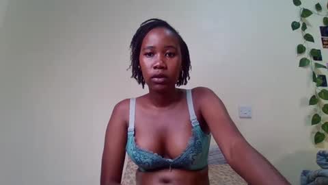 Snapshot of hot_sexyy_ladyy chatting on 2, 2, 2025 hot sexyy ladyy online show from 2, 2, 2025