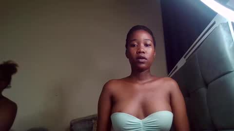 Snapshot of hot_sexyy_ladyy chatting on 11, 3, 2025 hot sexyy ladyy online show from 11, 3, 2025