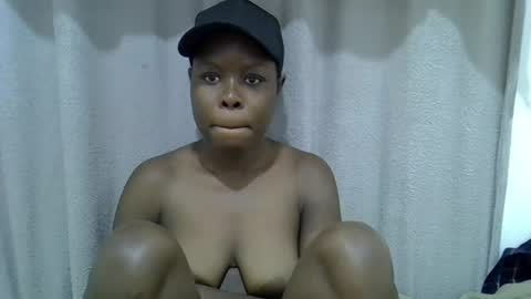 Snapshot of hot_shayla chatting on 27, 6, 2026 esiiii online show from 27, 6, 2026