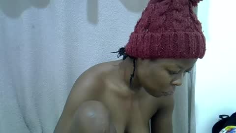 Snapshot of hot_shayla chatting on 2, 7, 2026 esiiii online show from 2, 7, 2026