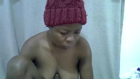 Snapshot of hot_shayla chatting on 23, 7, 2026 esiiii online show from 23, 7, 2026