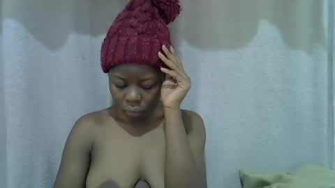 Snapshot of hot_shayla chatting on 25, 7, 2026 esiiii online show from 25, 7, 2026