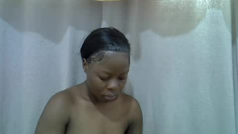 Snapshot of hot_shayla chatting on 5, 8, 2026 esiiii online show from 5, 8, 2026