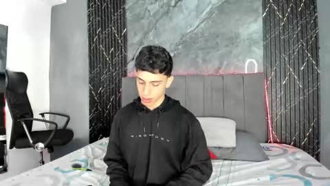 Snapshot of hot_summer_boy chatting on 6, 3, 2026 Hot Summer Boy online show from 6, 3, 2026